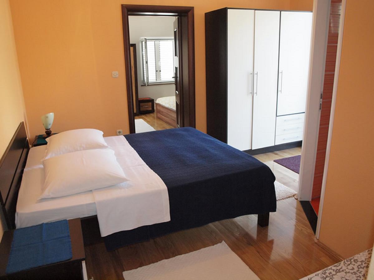 Apartments & Room Masa Starigrad Paklenica Esterno foto